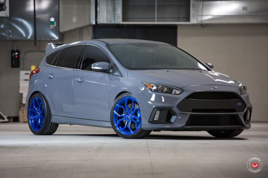 Ford Focus RS on Vossen Wheels (HC-3) '2017